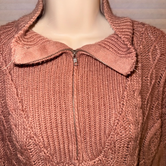 Lucky Brand Dusty Pink Cable Knit Cowl Sweater - Picture 5 of 5